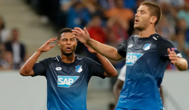 Serge Gnabry (left)