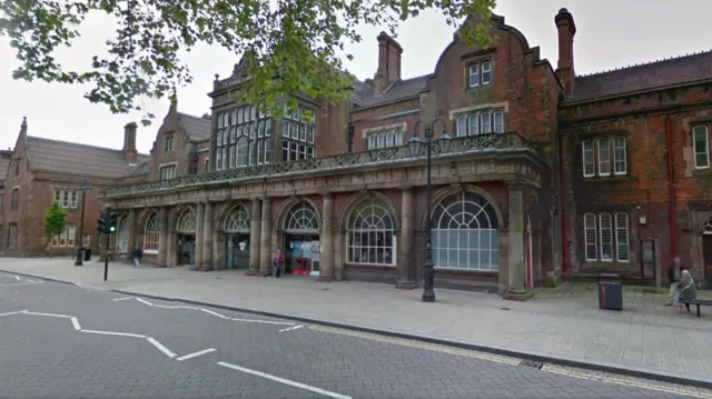 Stoke railway station