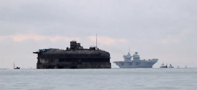 HMS Queen Elizabeth