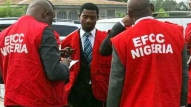 EFCC agents