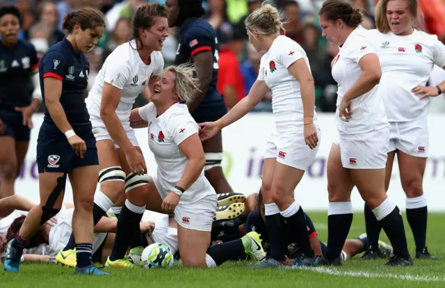 Marlie Packer of England celebrates