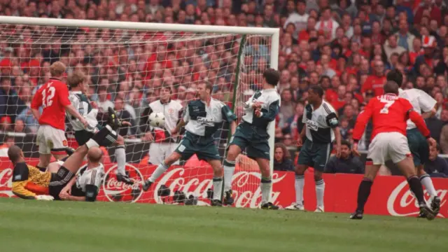 Man Utd v Liverpool, 1996