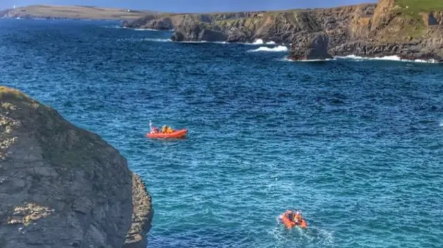 Porthcothan Bay rescue