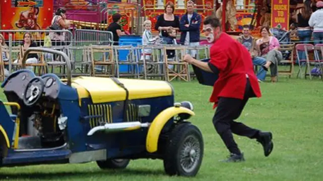 North show clown entertains the crowd