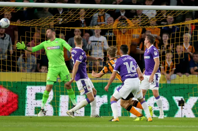 Hull City's Jarrod Bowen scores