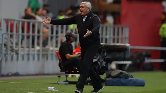 Aston Villa manager Steve Bruce gestures on the touchline