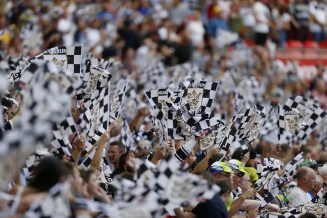 Hull fans celebrate