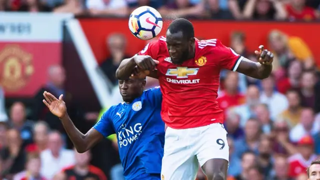Lukaku header