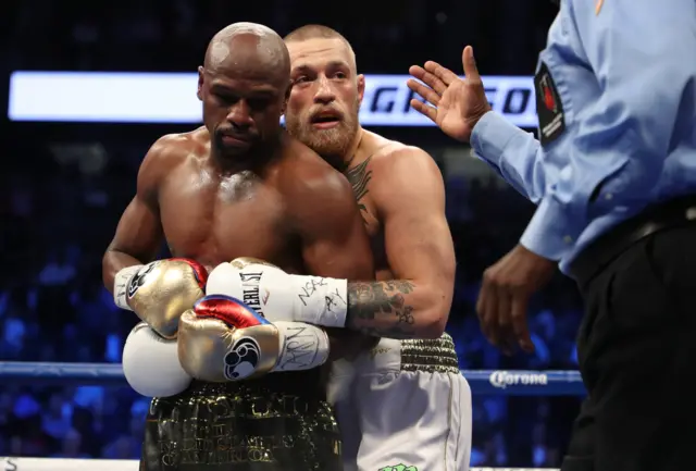 McGregor holds Mayweather