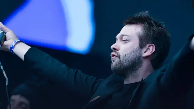 Tom Meighan from Kasabian