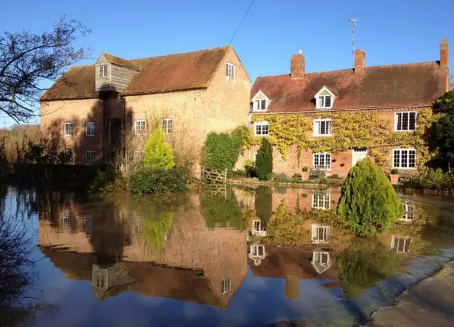 Charlecote Mill