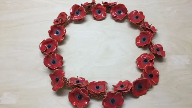 The ceramic wreath