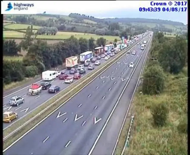 Traffic queuing on the M5