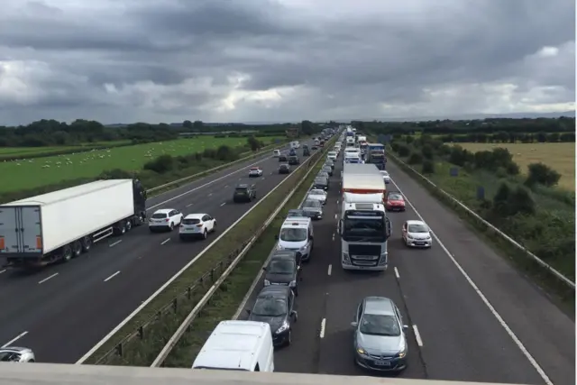 M5 traffic queues