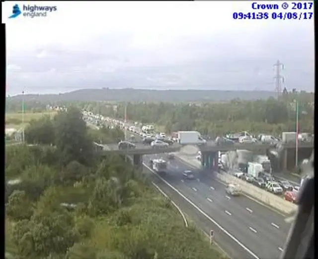 Traffic queuing on the M5