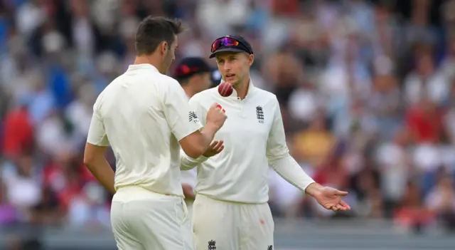 Toby Roland-Jones and Joe Root