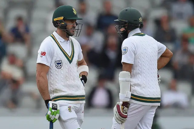 Hashim Amla (right)