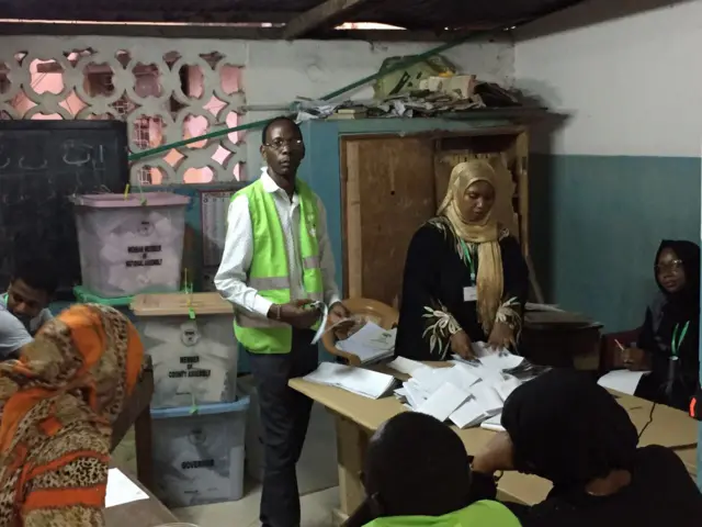 Election officials count votes in Mombasa