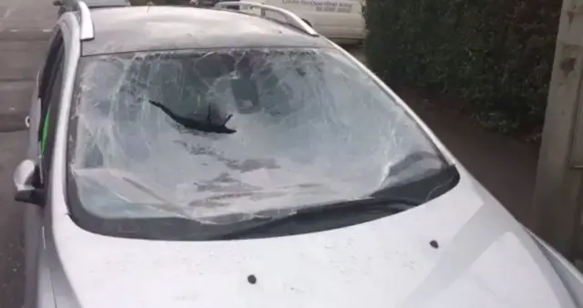 Damaged Peugeot 307 on Hollybush Road