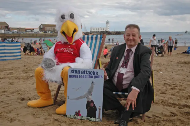 Steven the Seagull mascot with Cllr Bill Chatt