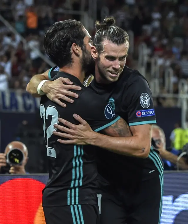 Bale with Isco