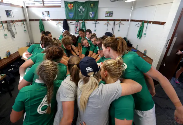 Ireland huddle