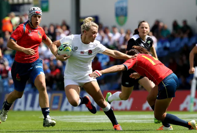 Meg Jones scores for England