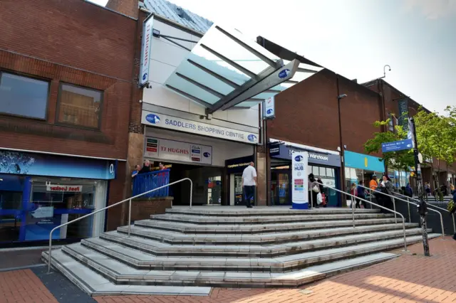 Saddlers shopping centre