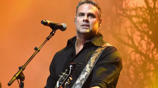 Troy Gentry