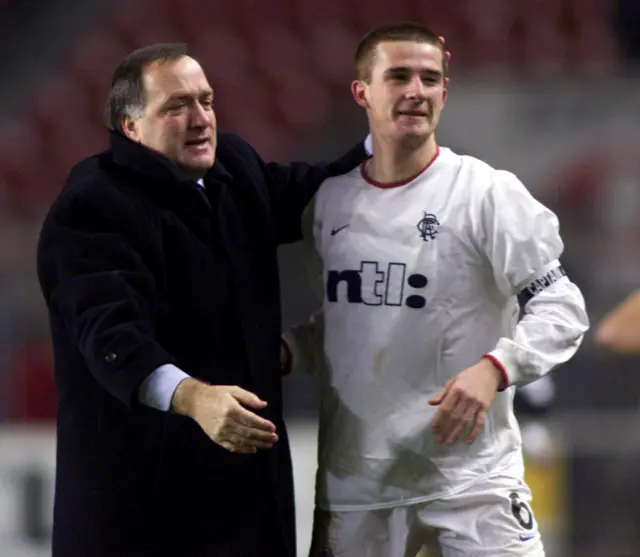 Rangers manager Dick Advocaat and captain Barry Ferguson celebrate in Paris