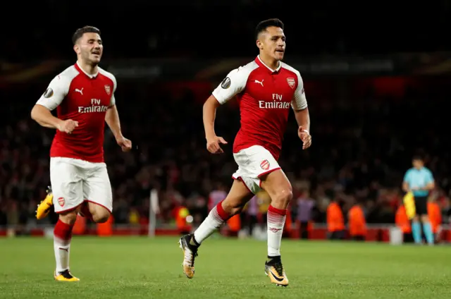 Alexis Sanchez celebrates