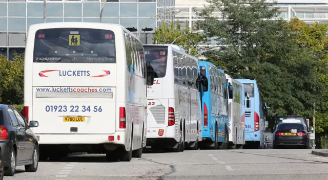 Buses at Milton Keynes railway station