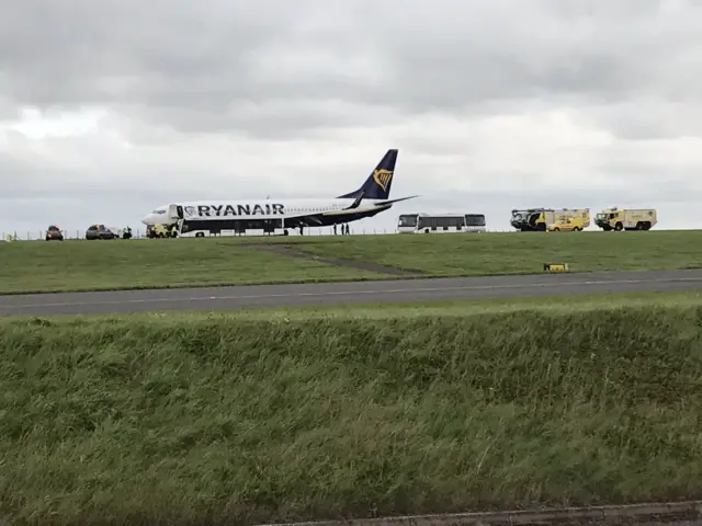 East Midlands Airport Ryanair diverted flight