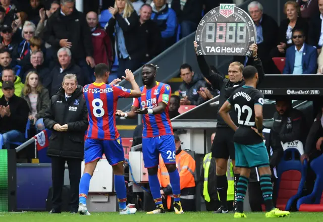 Bakary Sako and Ruben Loftus-Cheek