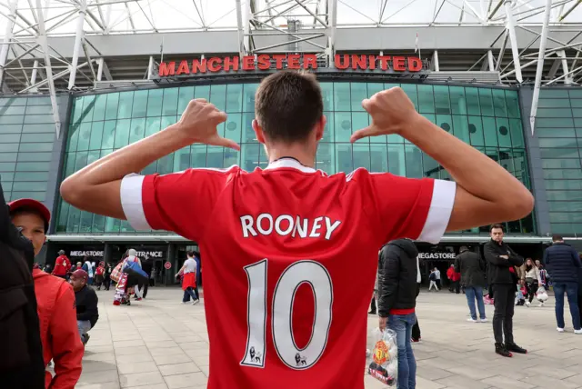 Wayne Rooney shirt