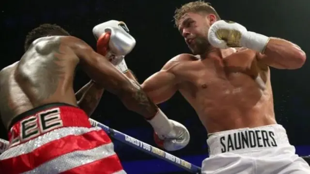 Billy Joe Saunders and Willie Monroe Jnr in action