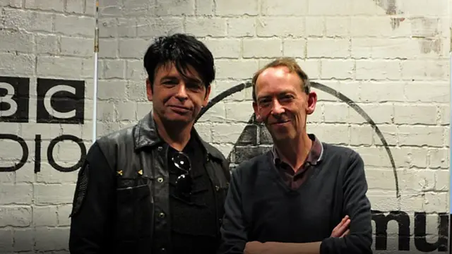 Gary Numan (l) and Steve Lamacq