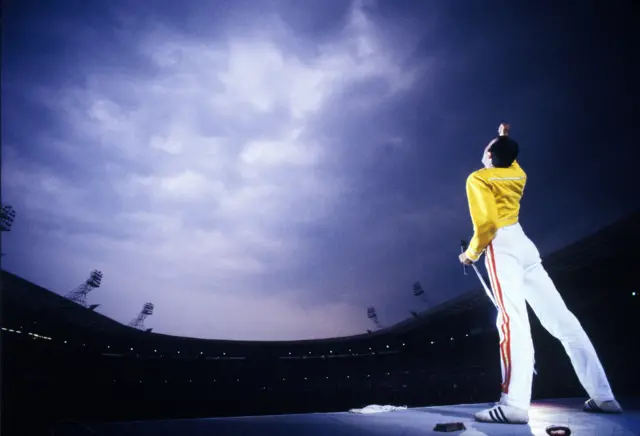 Freddie Mercury/A Kind of Magic Tour, Wembley