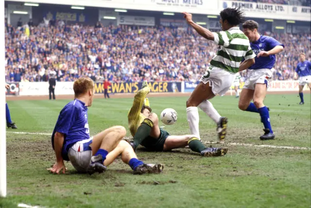 Paul Elliott in action against Rangers