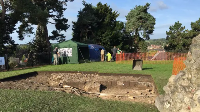 Oswestry Castle excavation