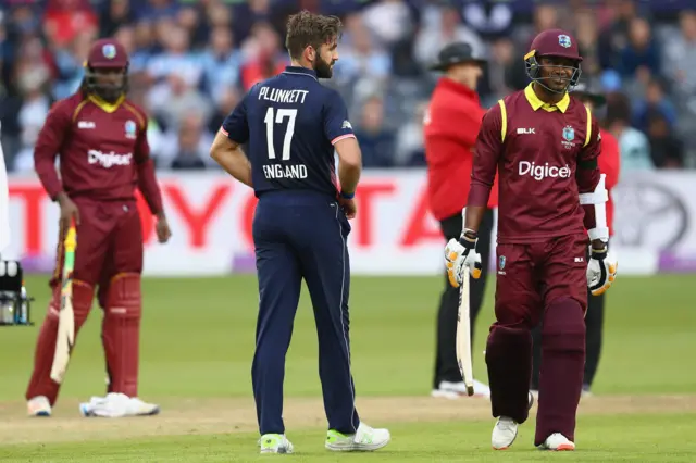 Liam Plunkett and Marlon Samuels