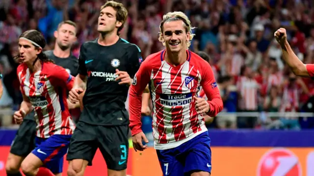 Antoine Griezmann celebrates