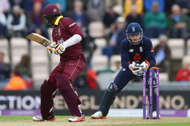 Jos Buttler stumps Marlon Samuels