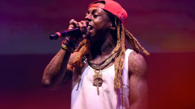 Lil Wayne performing in LA in 2016