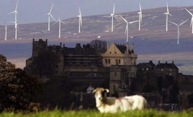 This bill sets out "ambitious" new targets for the reduction of greenhouse gas emissions. It will also introduce low emission zones in Scotland's four biggest cities by 2020.