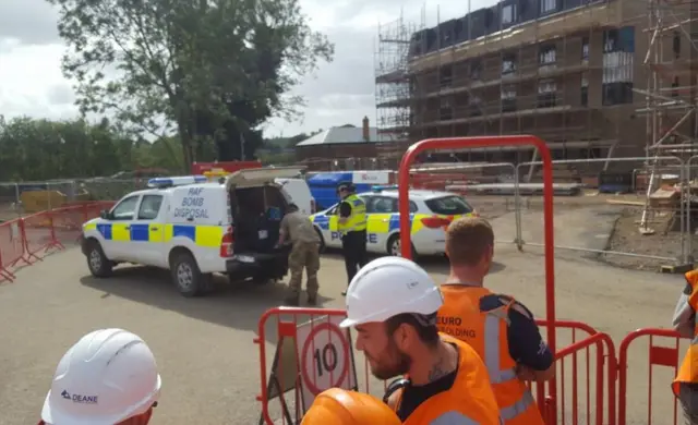 Bomb squad at building site