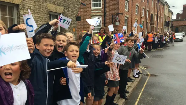 Children from Guildhall Feoffment school