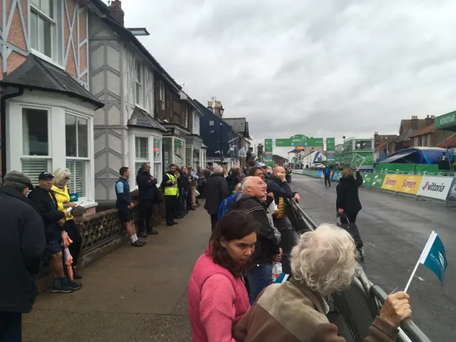 People waiting for the finish of the race