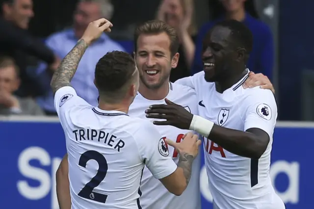 Harry Kane celebrates
