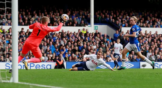 Jordan Pickford saves